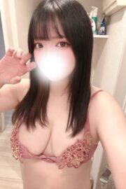 かおり（23）業界未経験こぼれ落ちる乳輪セクシー美女☆ローターおすすめ☆乳首激よわ(￣▽￣)