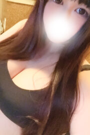 なな(29)たわわ!!ミニチュア巨乳に埋もれたい( ̄▽ ̄)