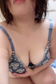 みん（22）Hカップ超癒し系！どんなお客様でも優しく包み込む！