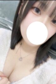 みあ（18）業界完全未経験のスレンダーGカップ美少女！あどけない表情が乱れると・・・