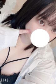 ゆき(22)業界未経験!ミニミニGカップ癒しとエロスの融合!!!